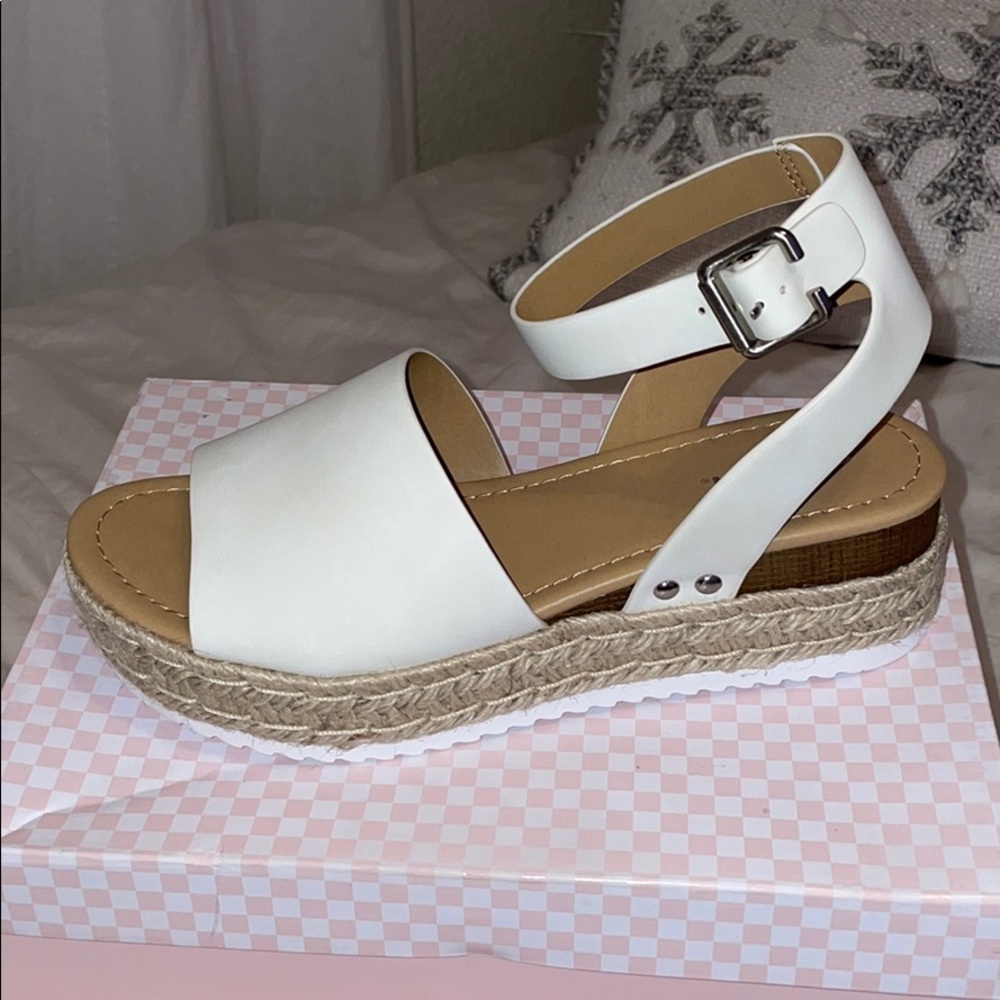 Soda Topic White Platform Sandals